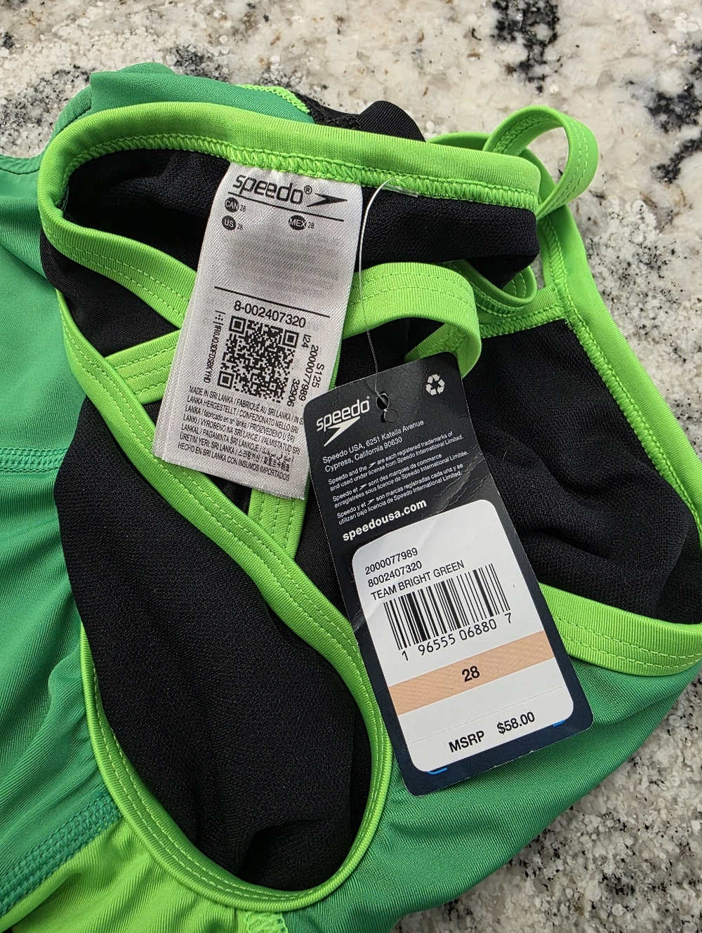Speedo Women's Solid Flyback One Piece Green. NEW! - Picture 3 of 8